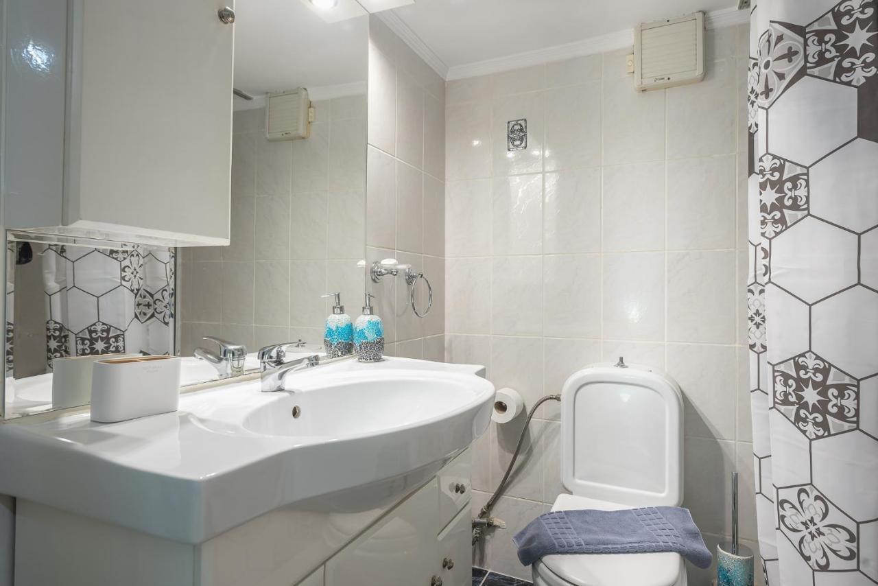 Boutique Acropolis Apartment By Cloudkeys - Just 5 Minutes Walk To Acropolis Museum Афіни Екстер'єр фото
